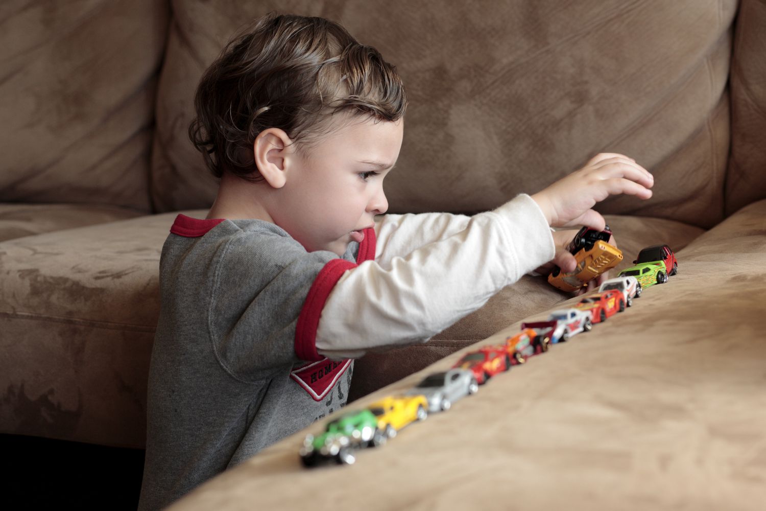 Autistic 4-year-old shows improvements after receiving support. (Photo: Verywell Health)